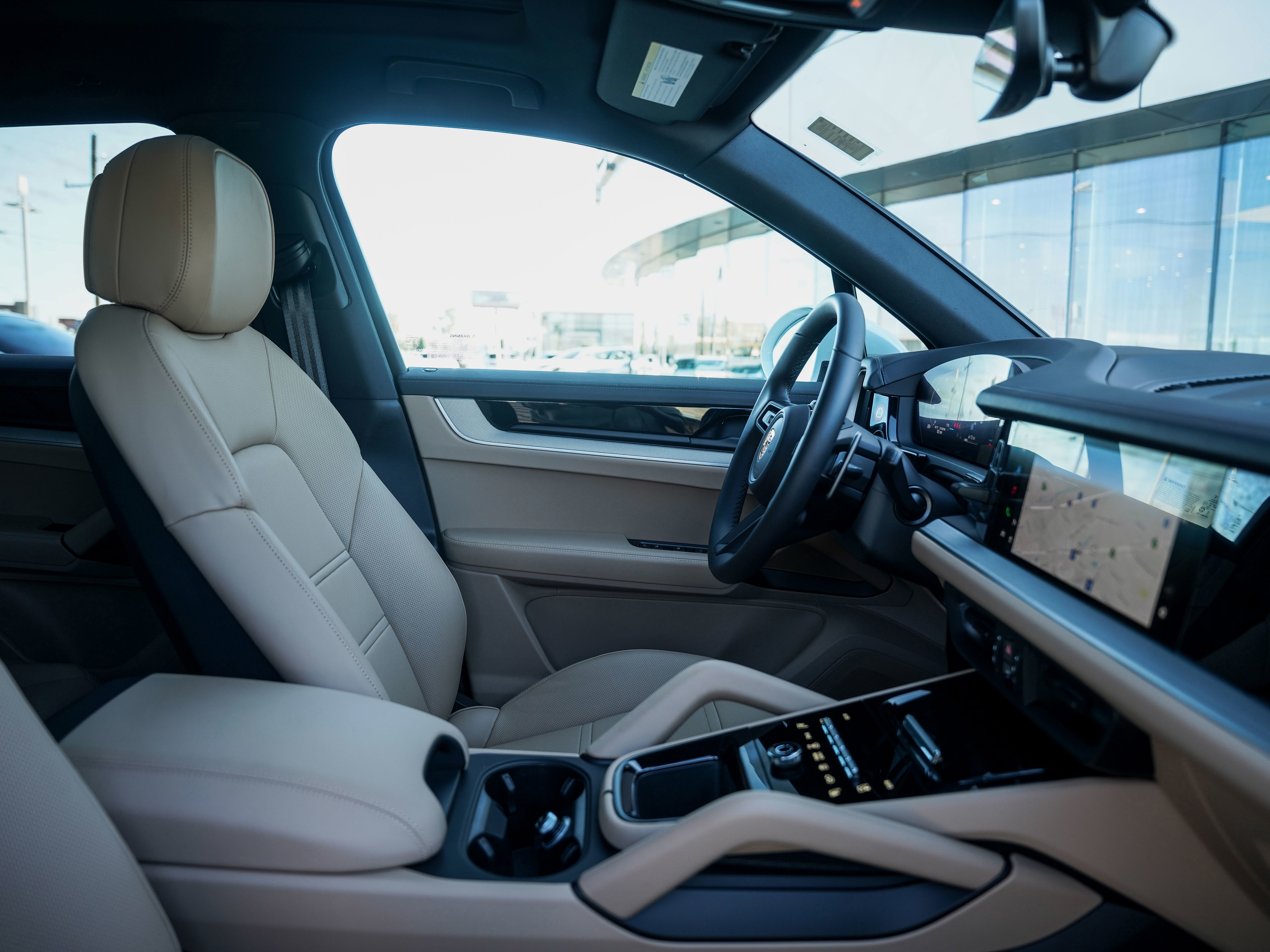 New 2026 Porsche Cayenne image 32