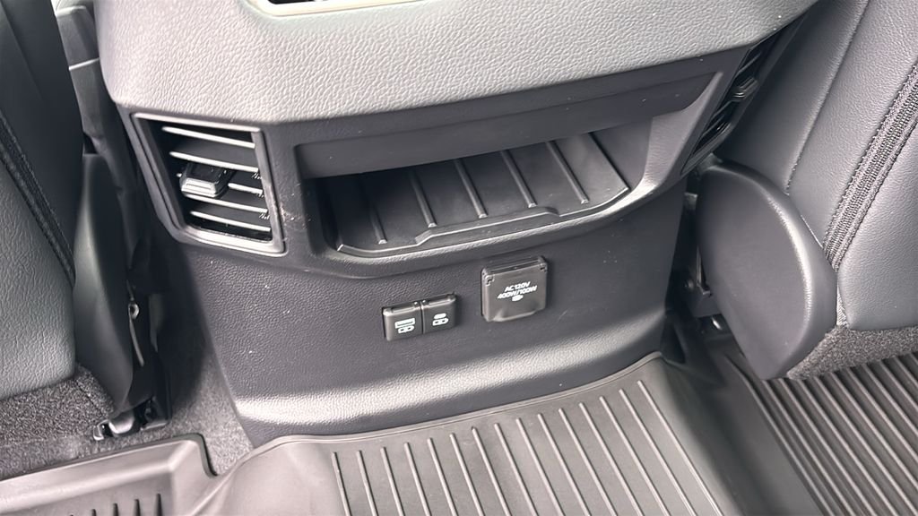 New 2026 Toyota Tundra Limited AWD/4WD image 10