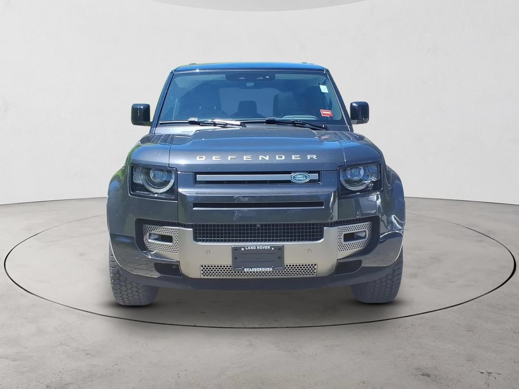 Used 2024 Land Rover Defender 110 X-Dynamic SE AWD/4WD image 2