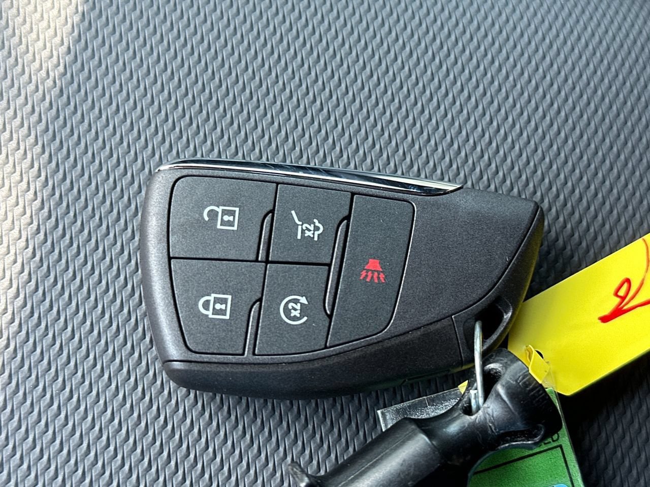 New 2027 Chevrolet Equinox LT w/ Convenience Package II FWD image 29