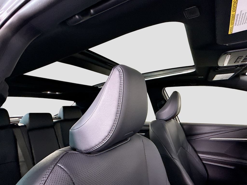 Used 2025 Toyota Camry XSE w/ Premium Package FWD image 18