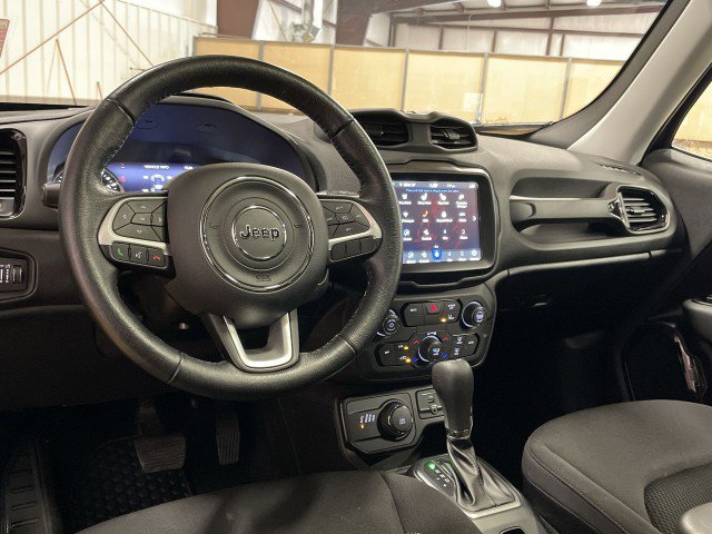 Used 2023 Jeep Renegade Altitude w/ Sun/Sound Group image 18