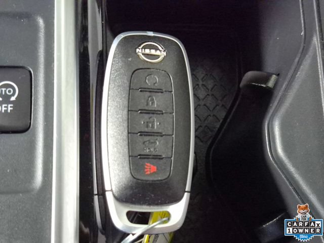 Used 2025 Nissan Pathfinder SV AWD/4WD image 32