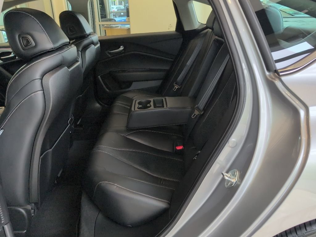 Certified 2025 Acura TLX w/ Technology Package FWD image 36