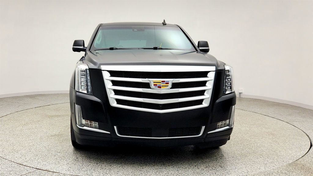 Used 2019 Cadillac Escalade Premium Luxury AWD/4WD image 2
