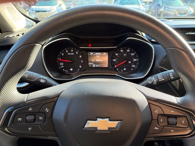 Used 2023 Chevrolet TrailBlazer LT w/ Convenience Package AWD/4WD image 21