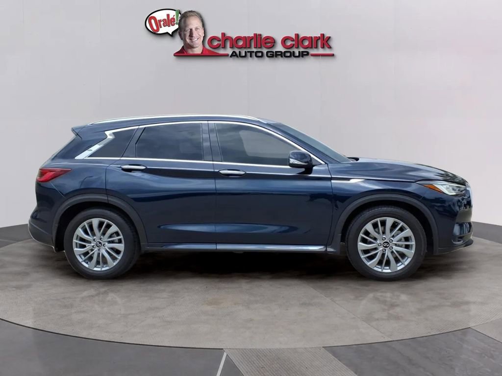 Used 2024 INFINITI QX50 Luxe FWD image 6
