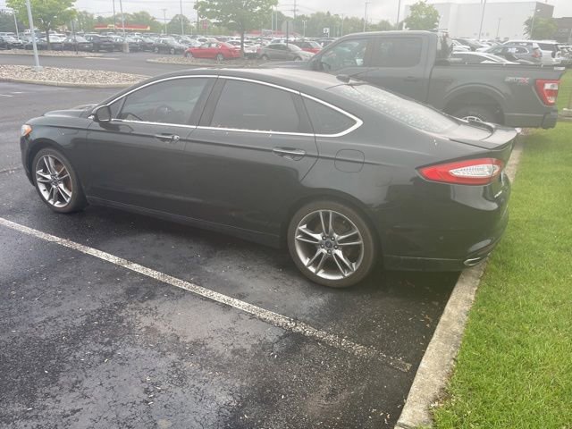 Used 2013 Ford Fusion Titanium w/ Titanium Driver Assist Pkg FWD image 2
