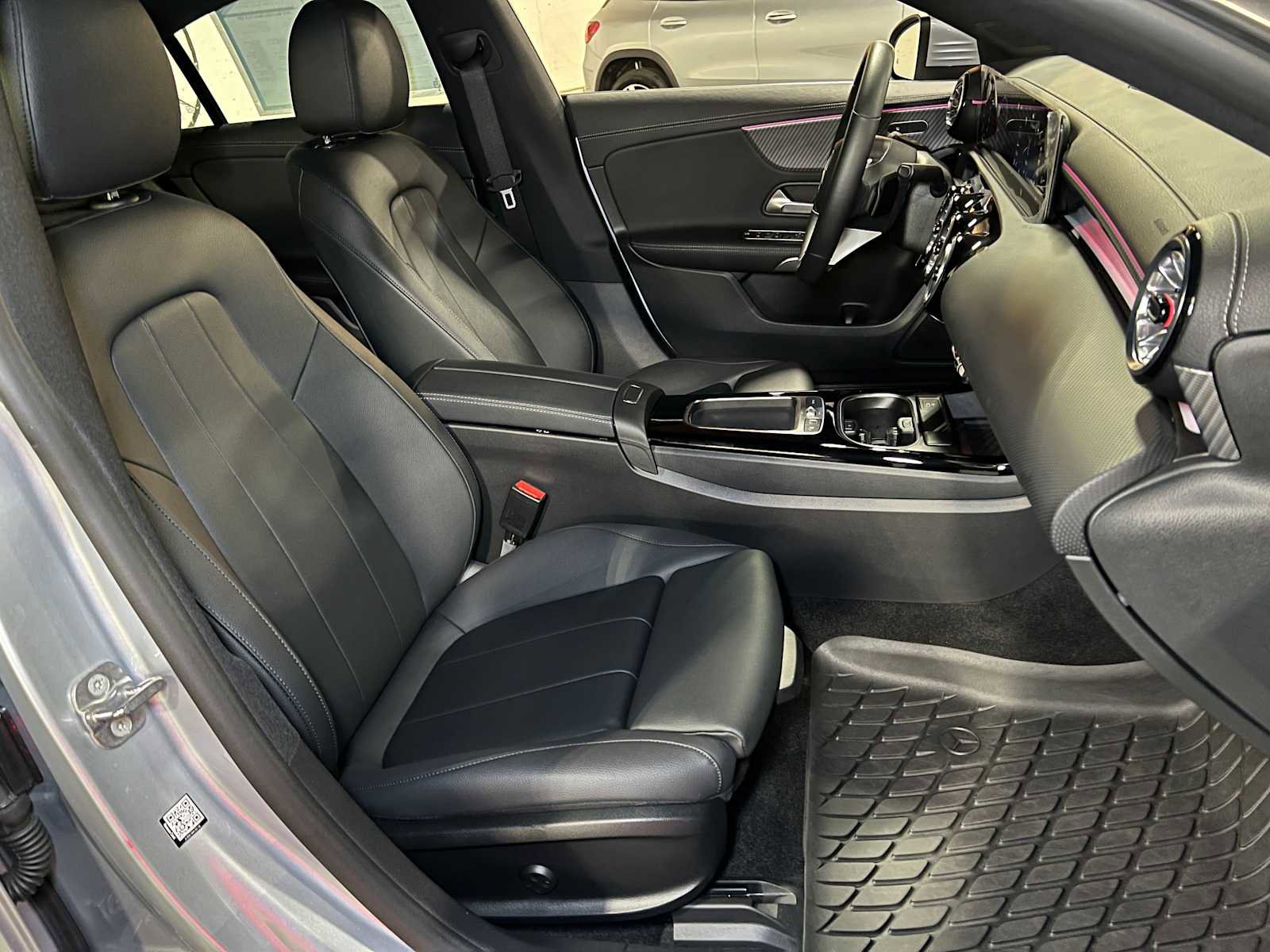 Certified 2025 Mercedes-Benz CLA 250 4MATIC image 12