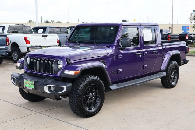Used 2026 Jeep Gladiator Sport AWD/4WD image 3