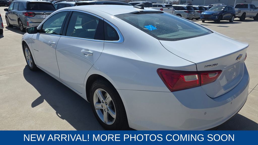 Used 2020 Chevrolet Malibu LS w/ Driver Confidence Package II image 3