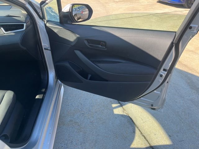 Used 2024 Toyota Corolla LE FWD image 18