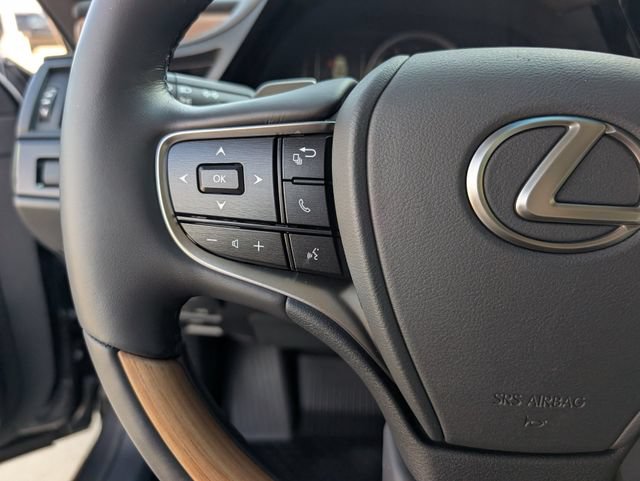 Used 2024 Lexus ES 350 Ultra Luxury w/ Accessory Package (Z1) FWD image 13