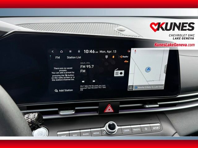 Used 2024 Hyundai Elantra SEL FWD image 28