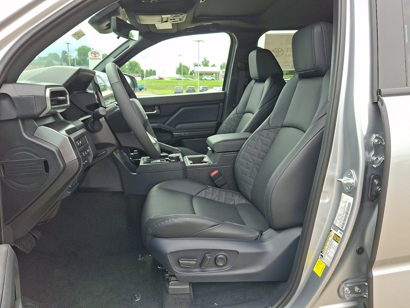 New 2026 Toyota Tacoma TRD Off-Road w/ TRD Off Road Premium Package AWD/4WD image 11