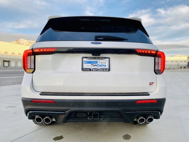 New 2026 Ford Explorer ST w/ Sun And Sound Package image 6