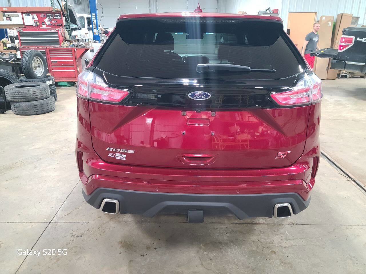 Used 2019 Ford Edge ST w/ Equipment Group 401A image 7