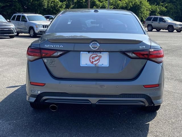Used 2022 Nissan Sentra SR w/ Electronics Package FWD image 4