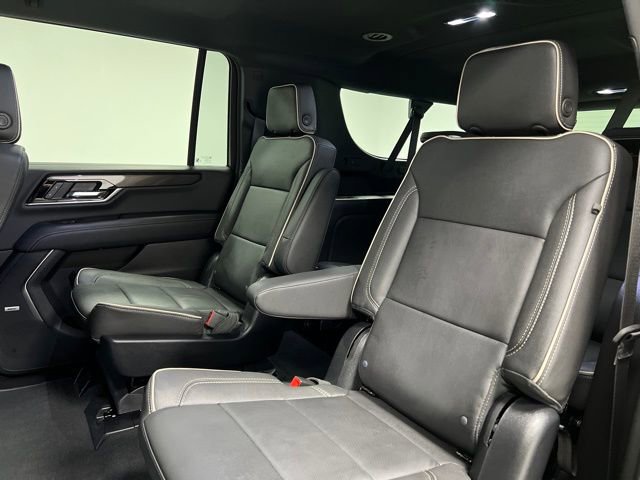 Used 2025 GMC Yukon XL Elevation w/ LPO, Get Active Package AWD/4WD image 42