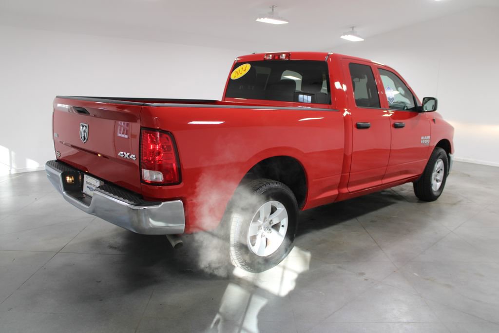 Used 2024 RAM 1500 Classic SLT image 9