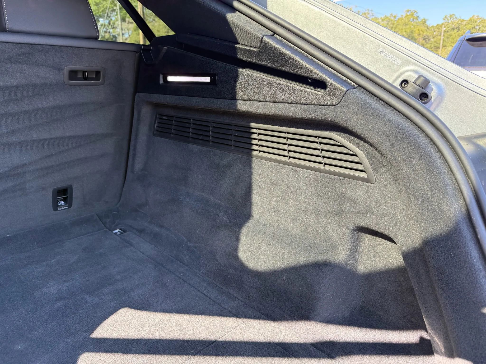 Used 2019 Audi Q8 Premium w/ Convenience Package image 40