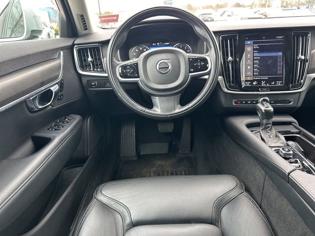 Used 2018 Volvo V90 T5 Cross Country w/ Convenience Package image 18
