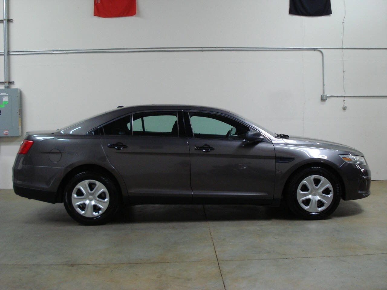 Used 2013 Ford Taurus Police Interceptor AWD w/ Ready For The Road Pkg image 3