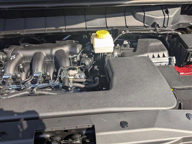 New 2025 Nissan Pathfinder S image 15