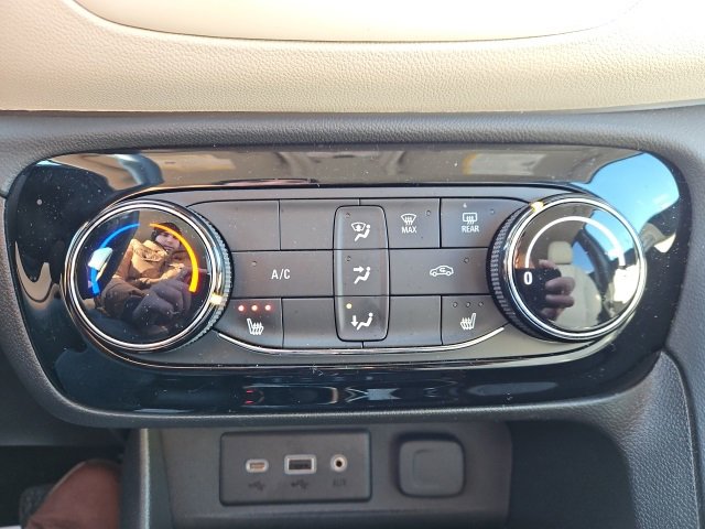 Certified 2023 Buick Encore GX Preferred w/ Cold Weather Comfort Package image 47