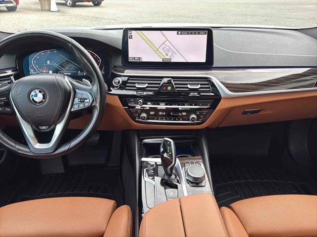 Used 2023 BMW 530i xDrive i xDrive w/ Premium Package image 28