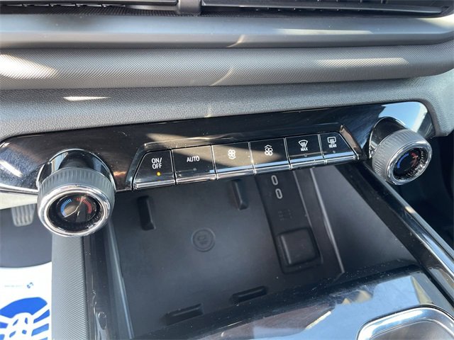 New 2025 Chevrolet Silverado EV LT image 17