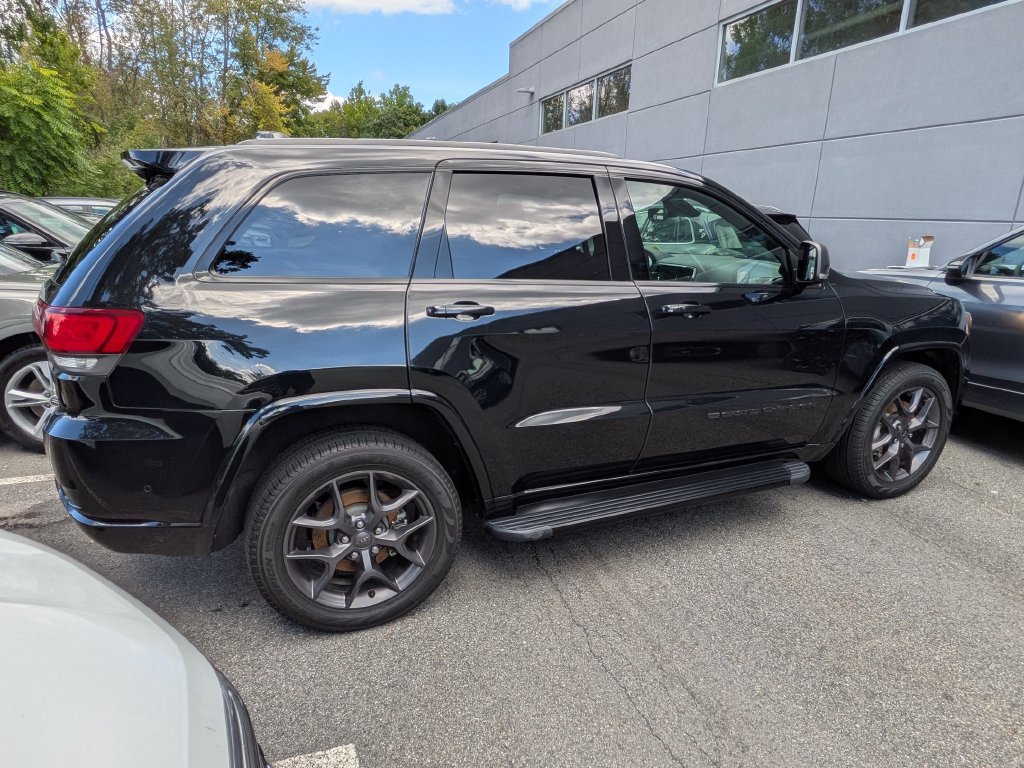 Used 2021 Jeep Grand Cherokee Limited w/ Quick Order Package 28K 80th AWD/4WD image 3