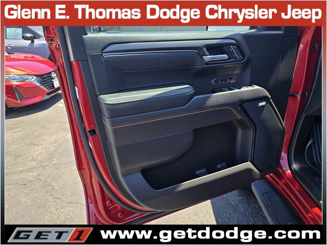 Used 2025 GMC Sierra 1500 AT4 w/ AT4 Premium Package AWD/4WD image 25