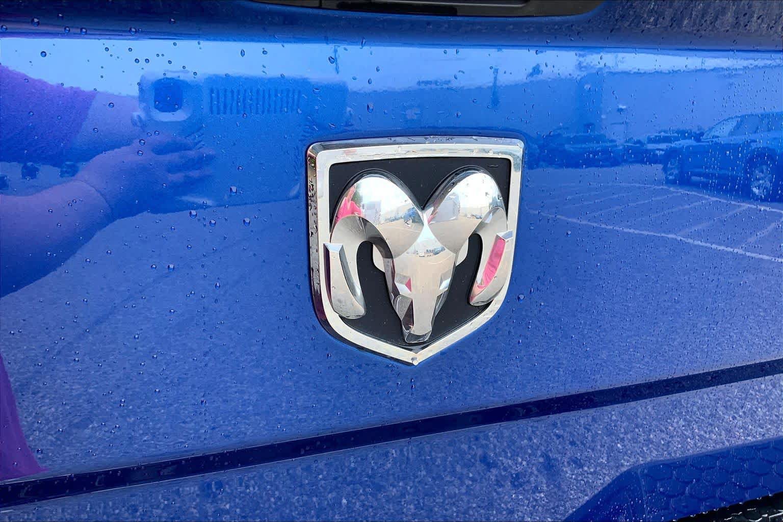 Used 2018 RAM 1500 ST w/ SXT Appearance Group AWD/4WD image 32
