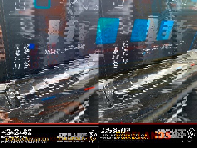 New 2026 Volkswagen Atlas SE image 35