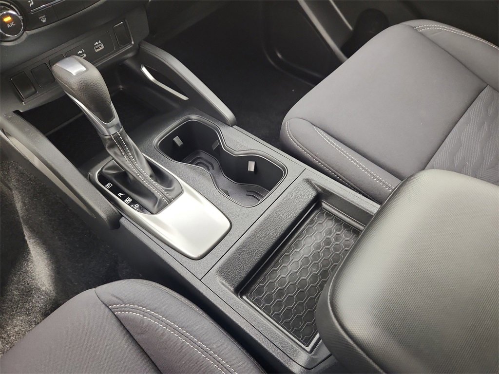 Used 2022 Nissan Frontier SV image 23