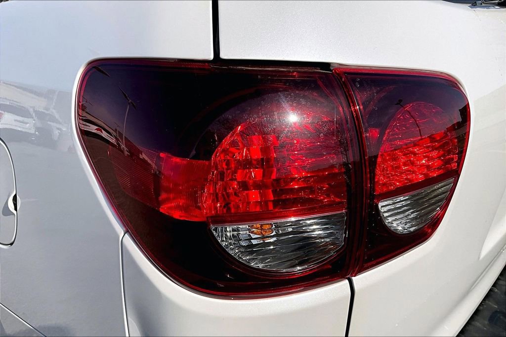 Used 2021 Toyota Sequoia Platinum image 33