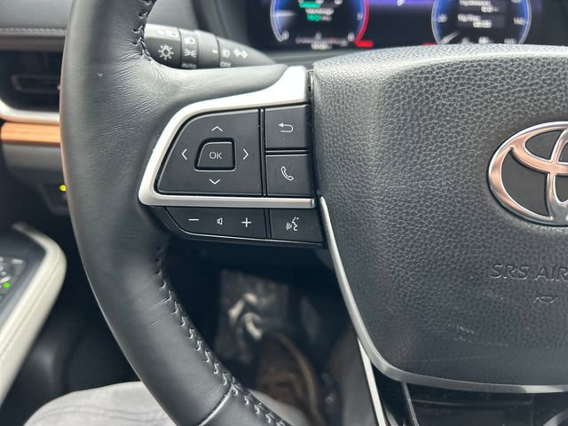 Used 2024 Toyota Grand Highlander Limited image 14