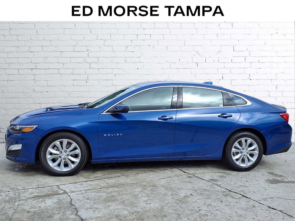 Used 2023 Chevrolet Malibu LT image 2
