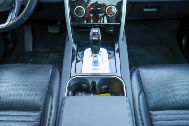 Used 2020 Land Rover Discovery Sport S image 27