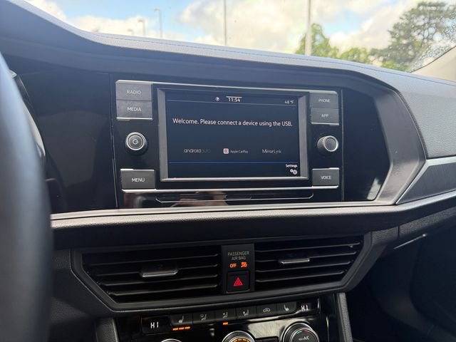 Used 2023 Volkswagen Jetta SE w/ Panoramic Sunroof Package FWD image 27