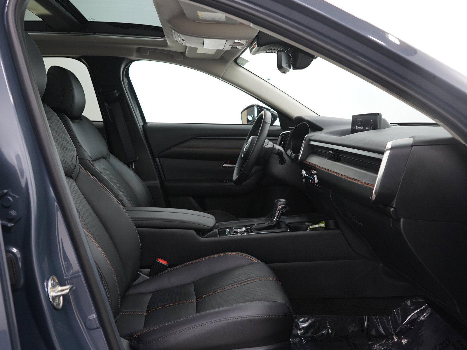 Used 2025 MAZDA CX-50 AWD 2.5 S w/ Cargo Package image 13