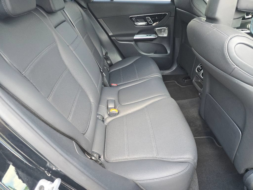 Certified 2026 Mercedes-Benz GLC 300 4MATIC image 22