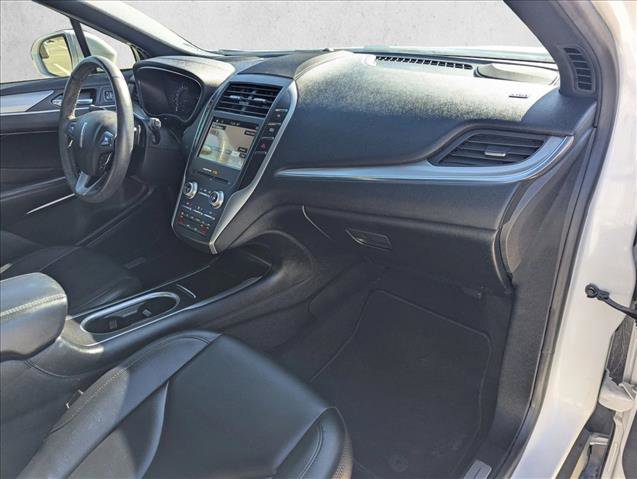Used 2019 Lincoln MKC Premiere image 19