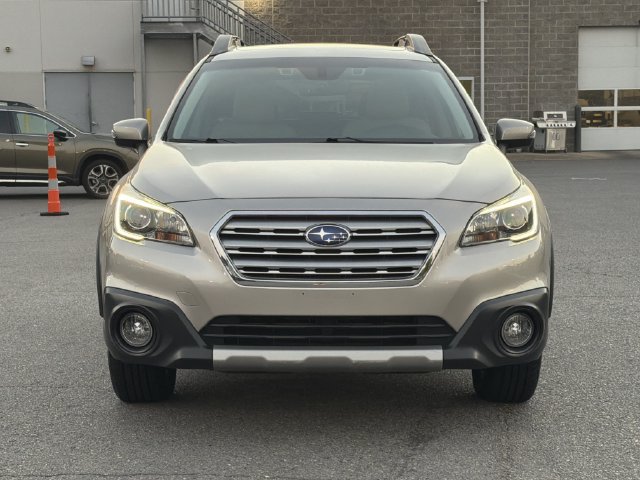 Used 2017 Subaru Outback 2.5i Limited AWD/4WD image 8