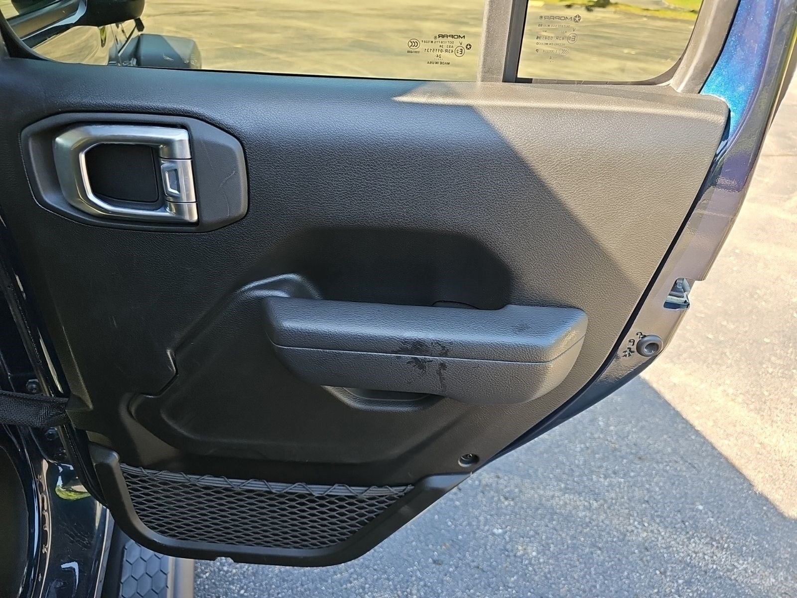 Used 2025 Jeep Wrangler Unlimited Sport AWD/4WD image 16