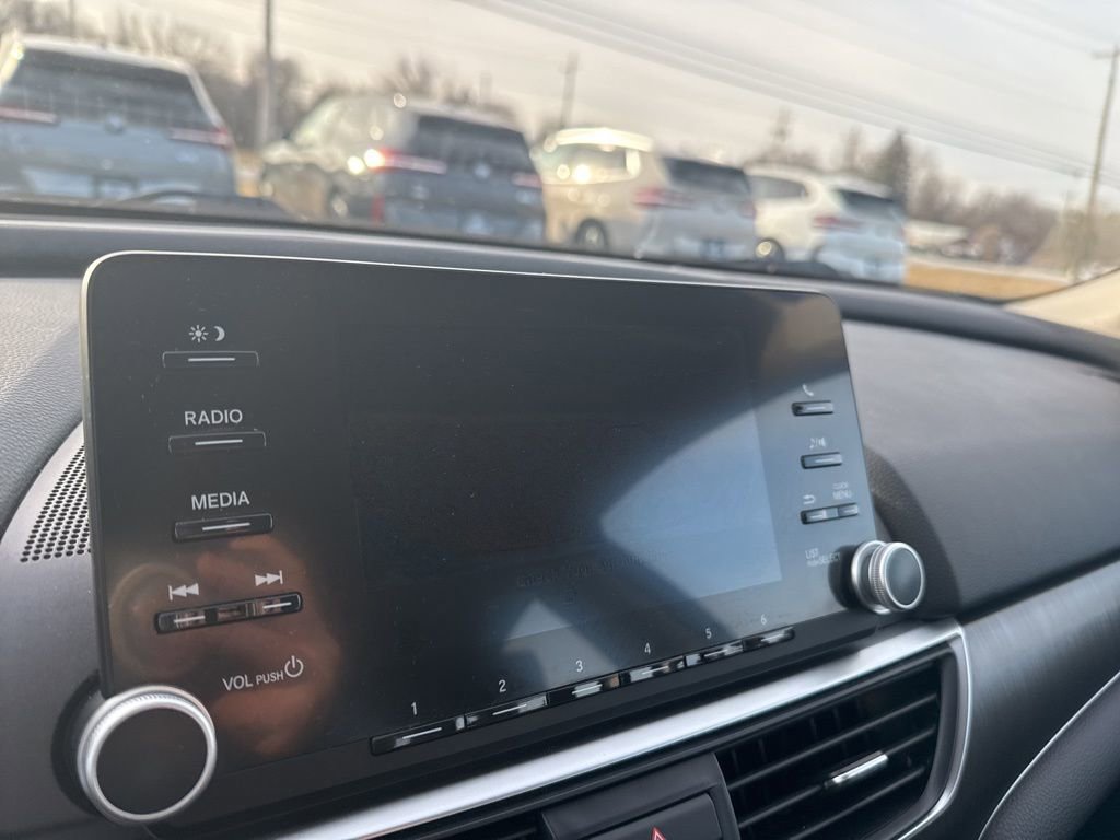 Used 2020 Honda Accord LX image 15