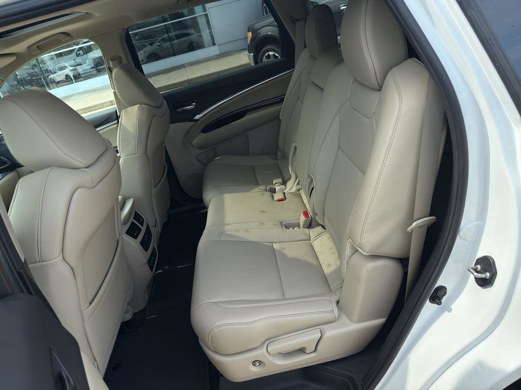 Used 2018 Acura MDX SH-AWD w/ Technology Package image 12