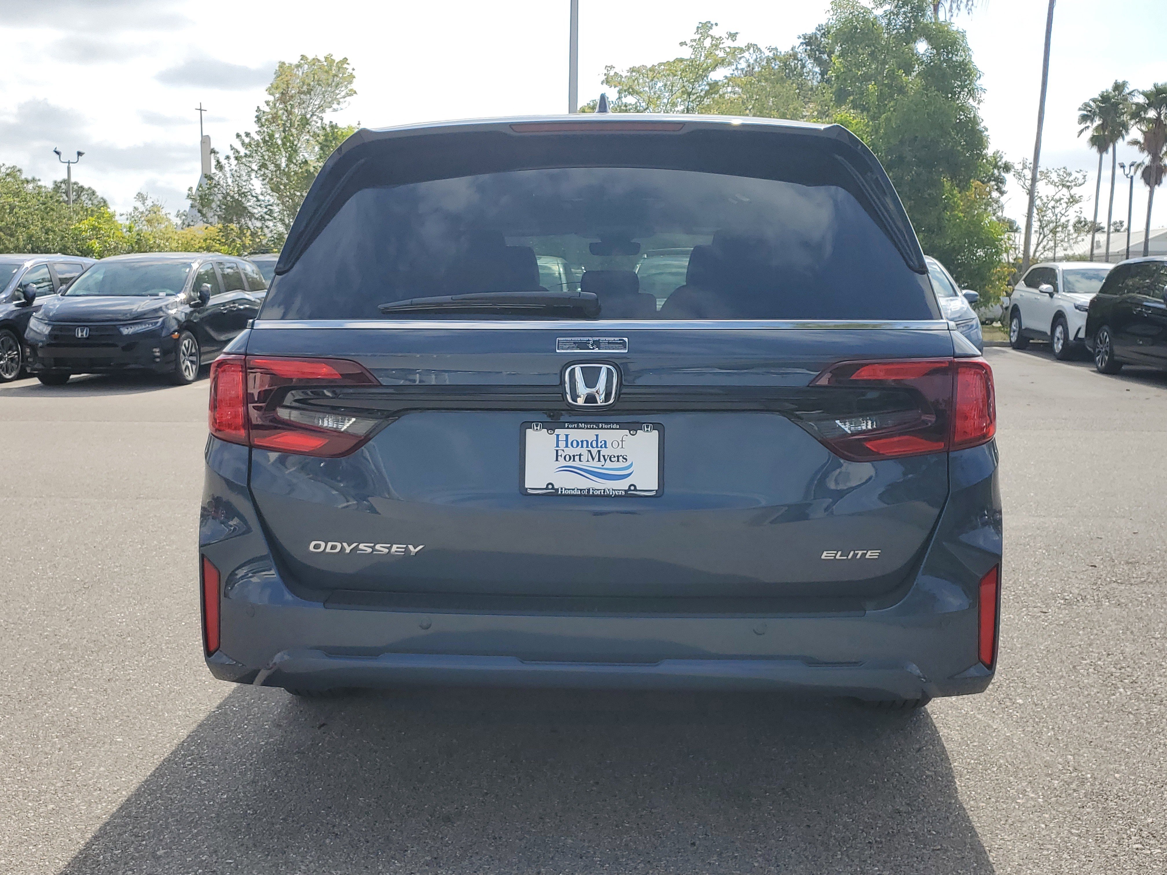 New 2026 Honda Odyssey Elite image 5