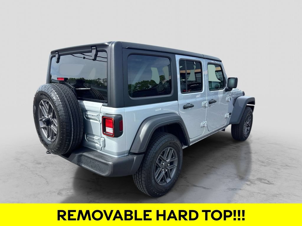 Used 2024 Jeep Wrangler Unlimited Sport AWD/4WD image 5